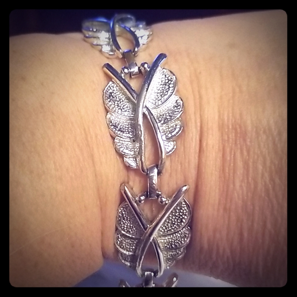 Silver leaf bracelet